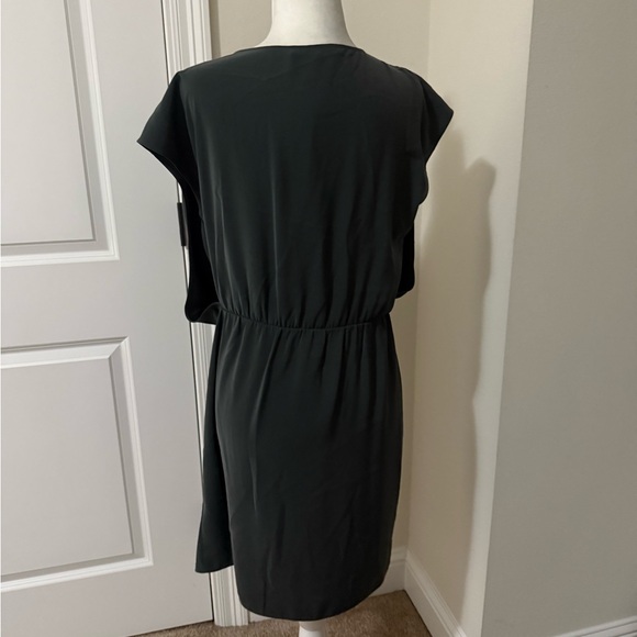 DKNYC Gray Draped Faux Wrap Cap Sleeve Dress Size L - Picture 6 of 9